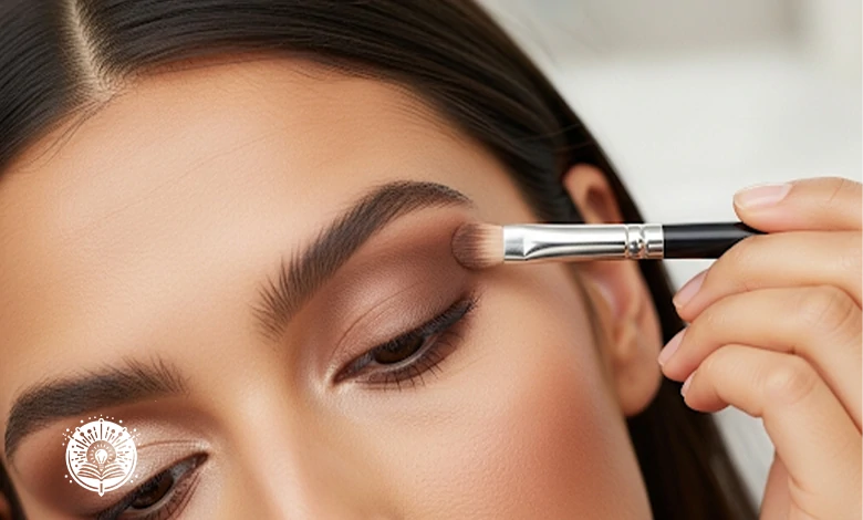 طريقة وضع ظل العيون بسهولة للمبتدئات: 5 خطوات ونصائح لإطلالة جذابة
